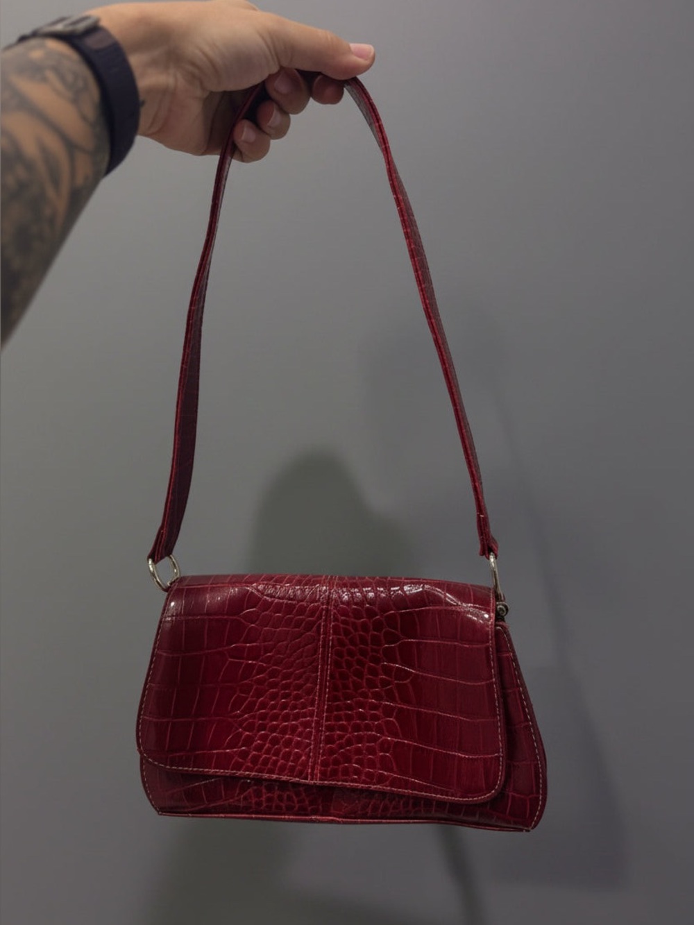 Vintage Liz Claiborne Red Croc Embossed Y2K Shoulder Bag 90’s